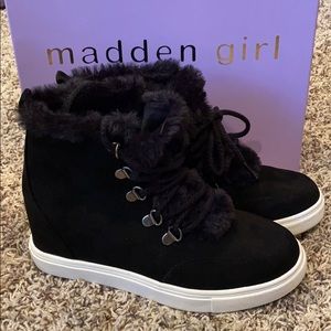 Madden girl black booties size 7